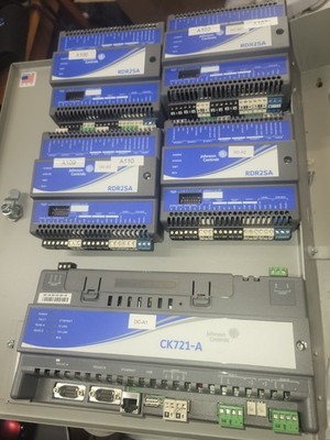 Johnson Controls CK721-A Access Control Controller Module Unit and 4 RDR2SA