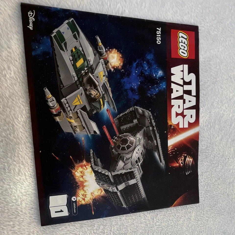 LEGO Star Wars 75150 Vader's TIE Advanced vs. A-Wing Starfighter, photo 1 sur 4