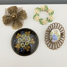 Vintage Floral Brooch Set of 4 Enamel Daisy Painted Porcelain Flowers Cottage