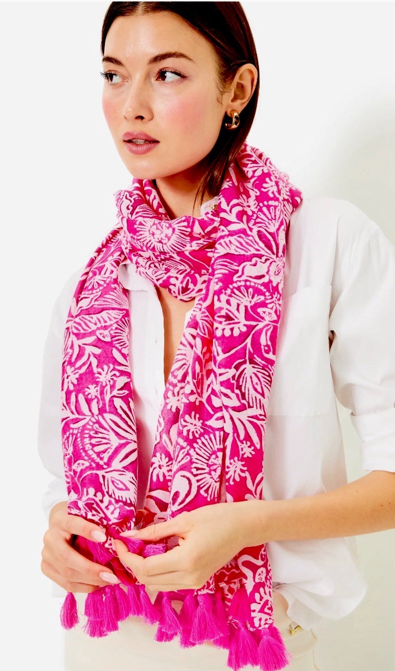 Lilly Pulitzer NWT Resort Scarf Passion Fruit Pink Absolutely