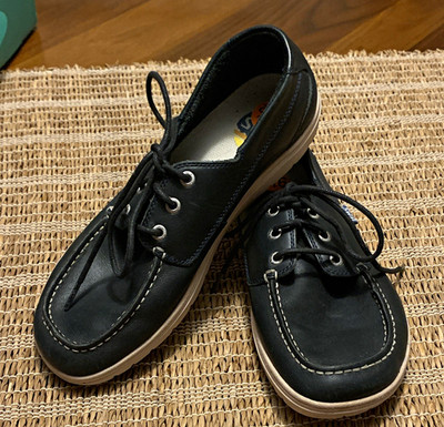 Lems Mariner Mens 9.5 Navy blue Leather Lace-Up Boat Shoes Contrast Stitching