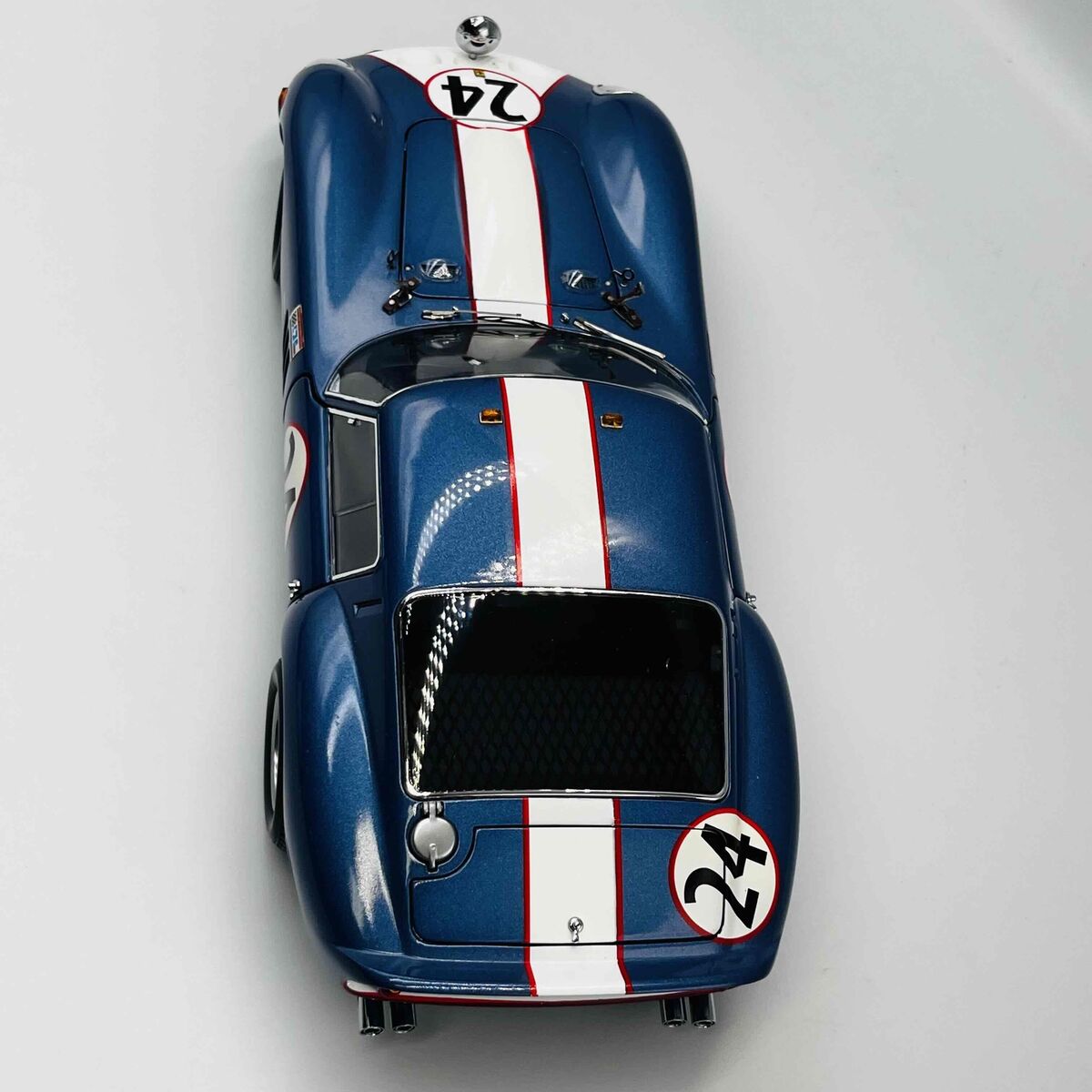 KYOSHO 1/18scale ORIGINAL DIE CAST MODEL Ferrari 250 GTO KYOSHO 1/18scale ORIGINAL DIE CAST MODEL Ferrari 250 GTO