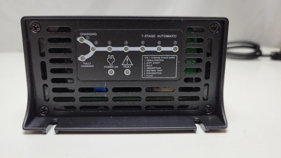 BC2410AL 24V 10A 7 Etapas AGM GEL SLA BANCO DE BATERÍA SOLAR INTELIGENTE Cargador Mantenedor Foto 4 de 4