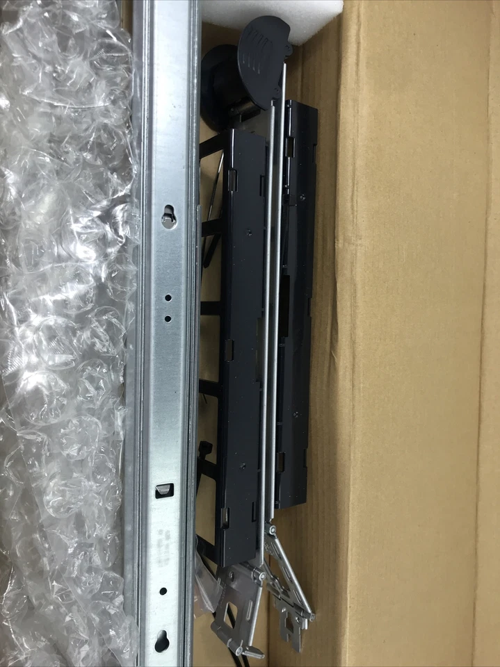 HP 487267-002 Rack Rail Kit 2U G6 Rack Mount Rail Kit  Management Arm - Image 4 of 4