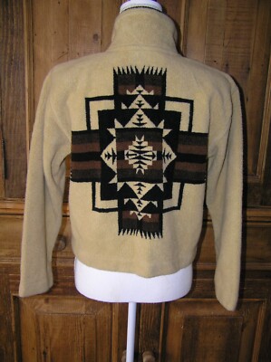 VINTAGE COUNTY CLOTHING COMPANY MADE IN CANADA ZIPPERED SOFT