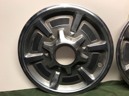 1977 - 1988 CHEVROLET GMC 15” HUB CAPS WHEEL COVERS FRONT GM 14018342 3120 - Picture 2 of 3