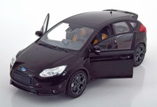 Minichamps Ford Focus St 2011 1:18 110082000
