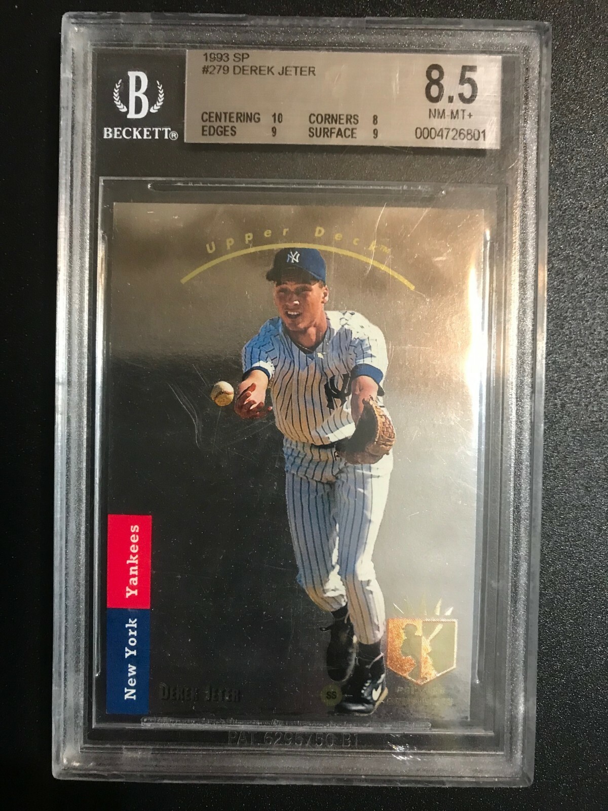 Derek Jeter Baseball Cards