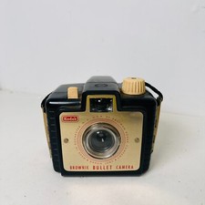 Vintage Black Kodak Brownie Bullet Lens Flash Camera With Strap