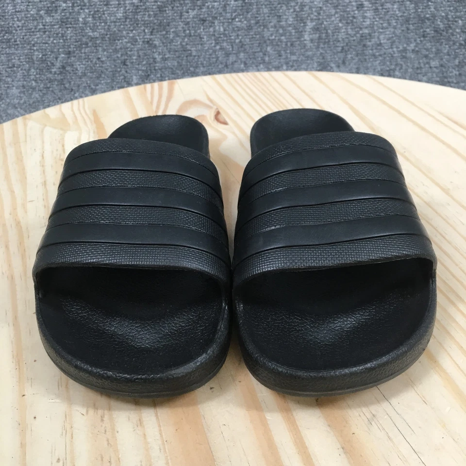 Sandalias Adidas para mujer 7 Adilette Aqua Slide negras sin cordones cómodas punta abierta planas Foto 4 de 4