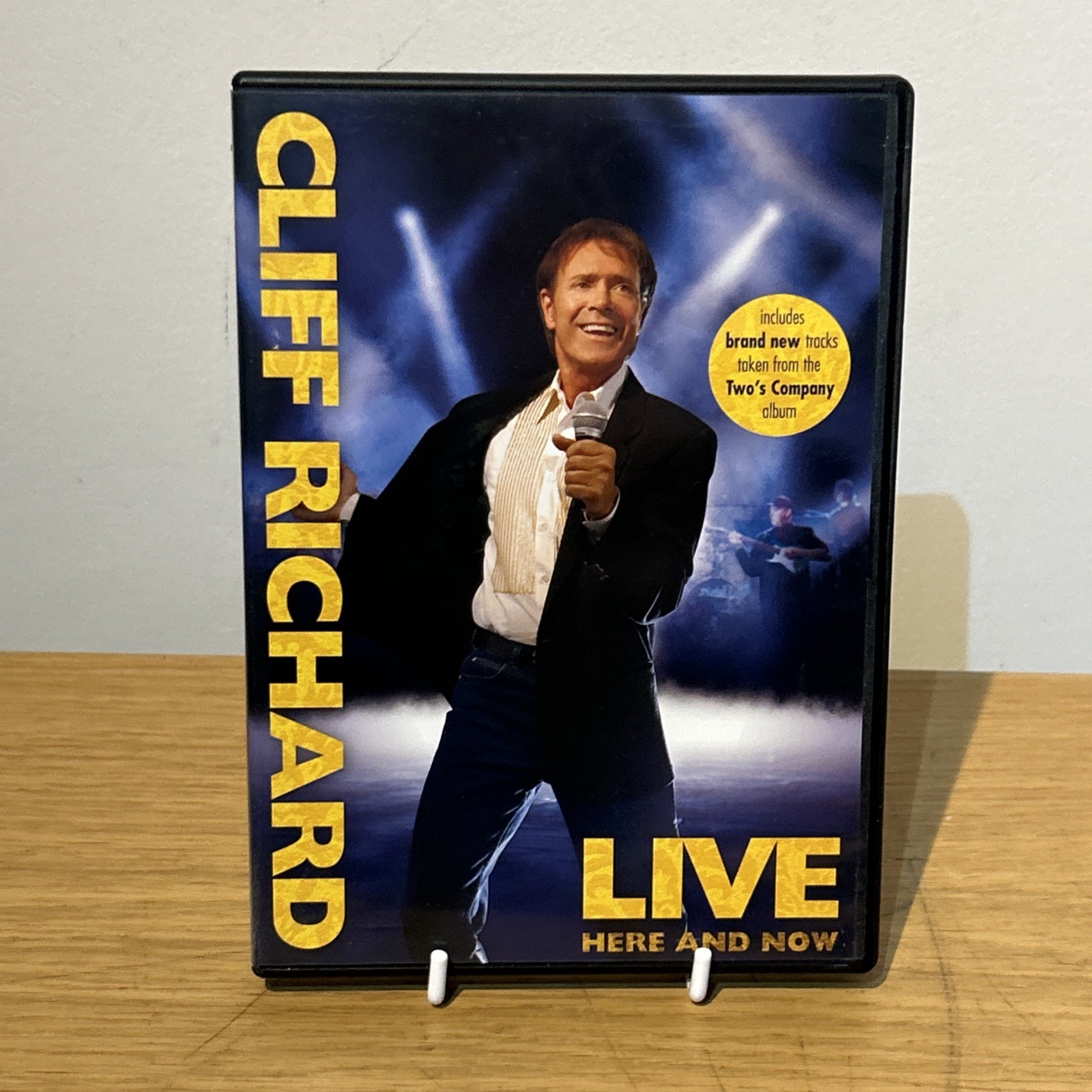 Cliff Richard - Live - Here And Now (DVD, 2006)