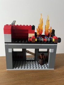 LEGO CITY: Fire Emergency 60003 - 100% COMPLETE  WITH INSTRUCTIONS