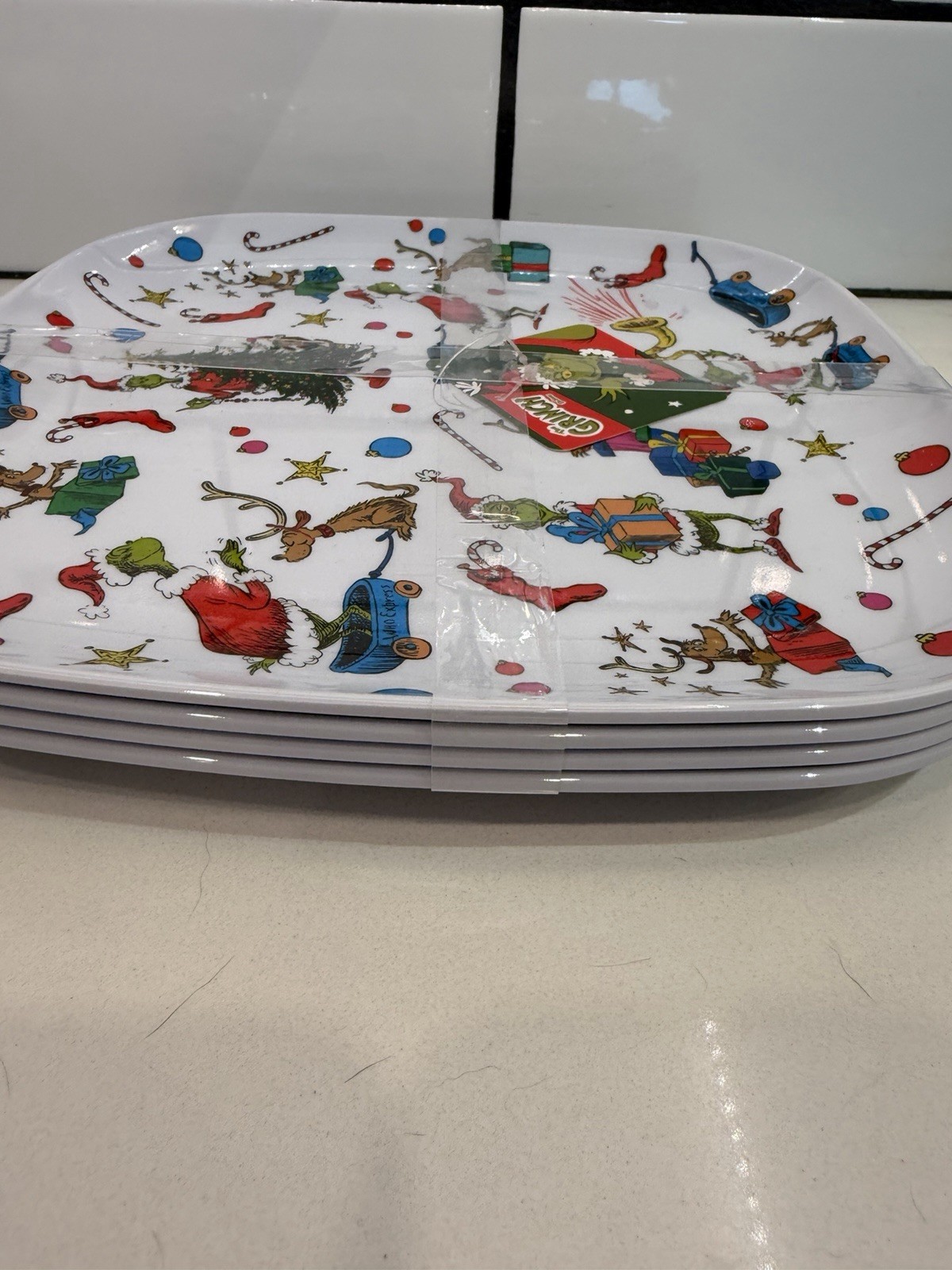 The Grinch and Max Set of 4 Melamine Dinner Plates Christmas Collectible