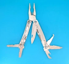 Leatherman Rev 3.8" Multi-Tool, Stainless! 