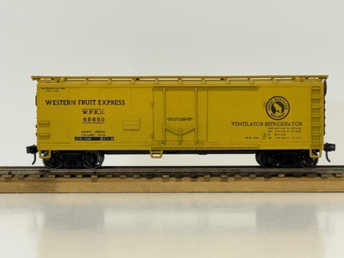 HO, Roundhouse, Western Fruit Express (Great Northern) amarillo 40’ refrigerador #68650 | Zustand: Used