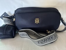 Tommy Hilfiger crossbody Style Bag. Authentic Bag From The USA.