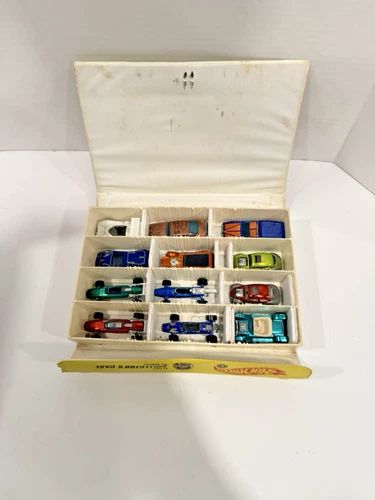 Hot Wheels Redline 12 Car Lot With 1968 Yellow Collectors Case