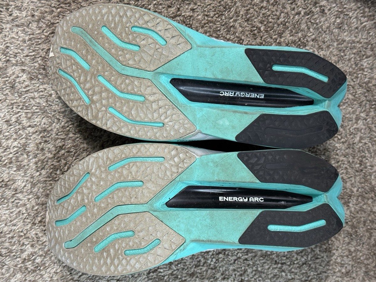 Size 12 - New Balance FuelCell SuperComp Trainer v3 Cyber  display picture 3