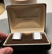 Woodward & Lothrop Mens Silver Tone Square To...