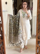 Women's Party Wear Embroidery Kurti Pant Dupatta Set Indian Ethnic Salwar Kameez