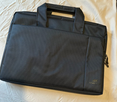 RivaCase Tivoli 8730 Laptoptasche 15,6 Zoll Laptoptasche