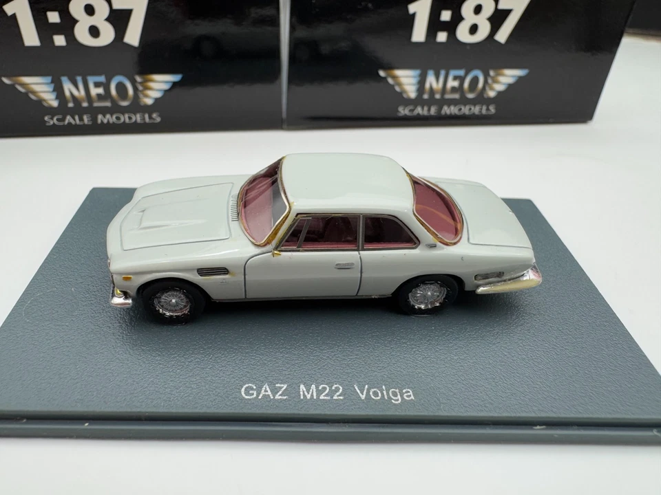#104 NEO 1/87 GAZ M22 Volga gris Foto 2 de 4