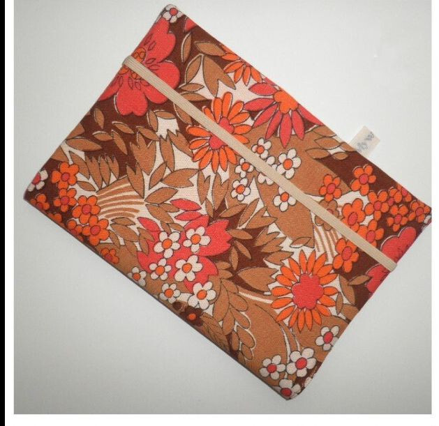 U-Heft-Hülle, Hülle für das Untersuchungsheft, Handarbeit 3 Fächer