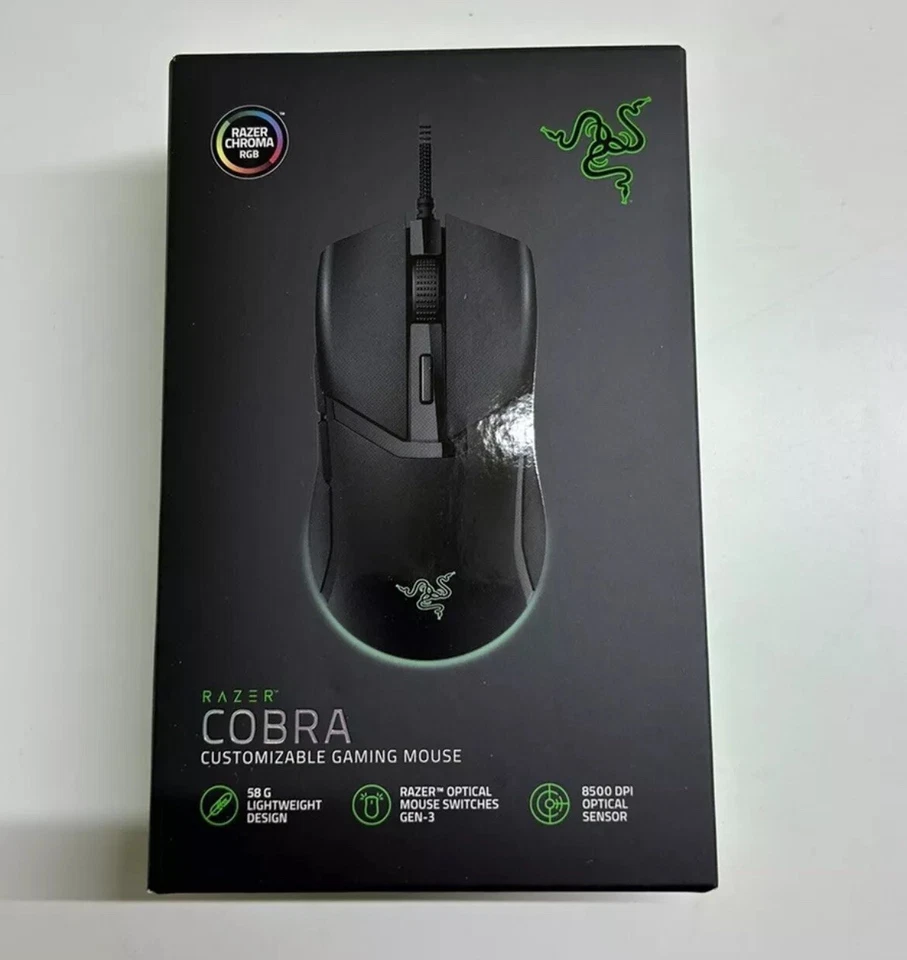 Razer Cobra Lightweight Optical Wired RGB Gaming Mouse / NEW - Image 2 of 4