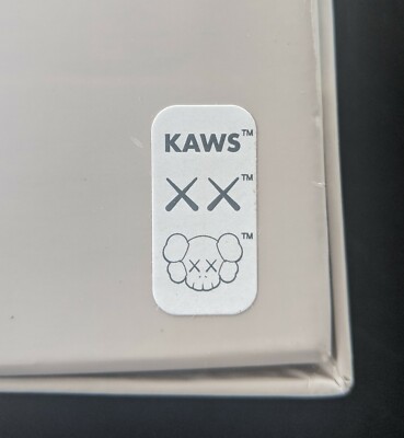 Kaws Ngv Puzzle Stay Steady 1000 Pieces Companionship Sold Out