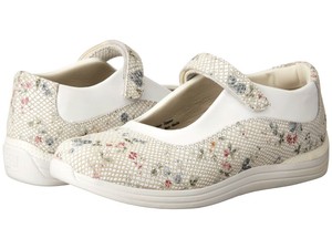 drew women's rose mary jane shoes