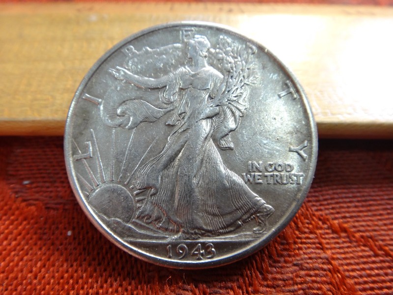 1943-D United States 90% Silver Walking Liberty Half Dollar 50c - No Reserve