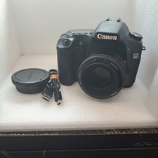 Canon EOS 30D 8.2 MP DSLR Camera -Kit with BG-E2 Battery Grip.