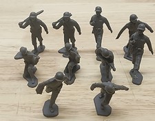 Vintage Marx Gray Army Men Lot of 10 WWII Soldiers 1972