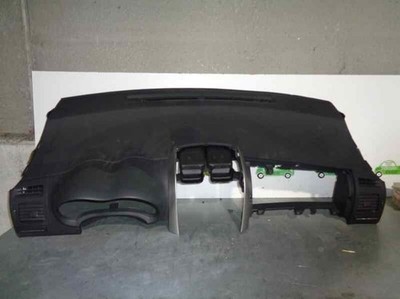 armaturenbrett 2633972 TOYOTA AURIS E15 1.4 D-4D NDE150 2006
