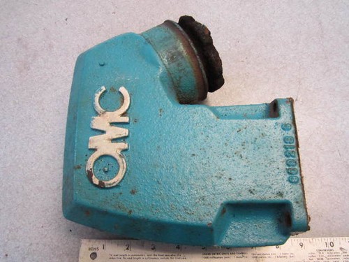 0909218 909218 OMC Stern Drive Exhaust Riser Elbow Chevy Ford V8