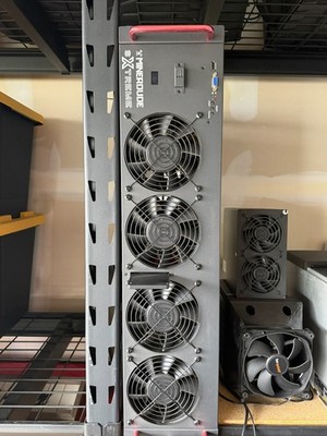 Minerdude Octominer X8 Ultra 3000W GPU Mining Chassis | Celeron CPU | HiveOS SSD