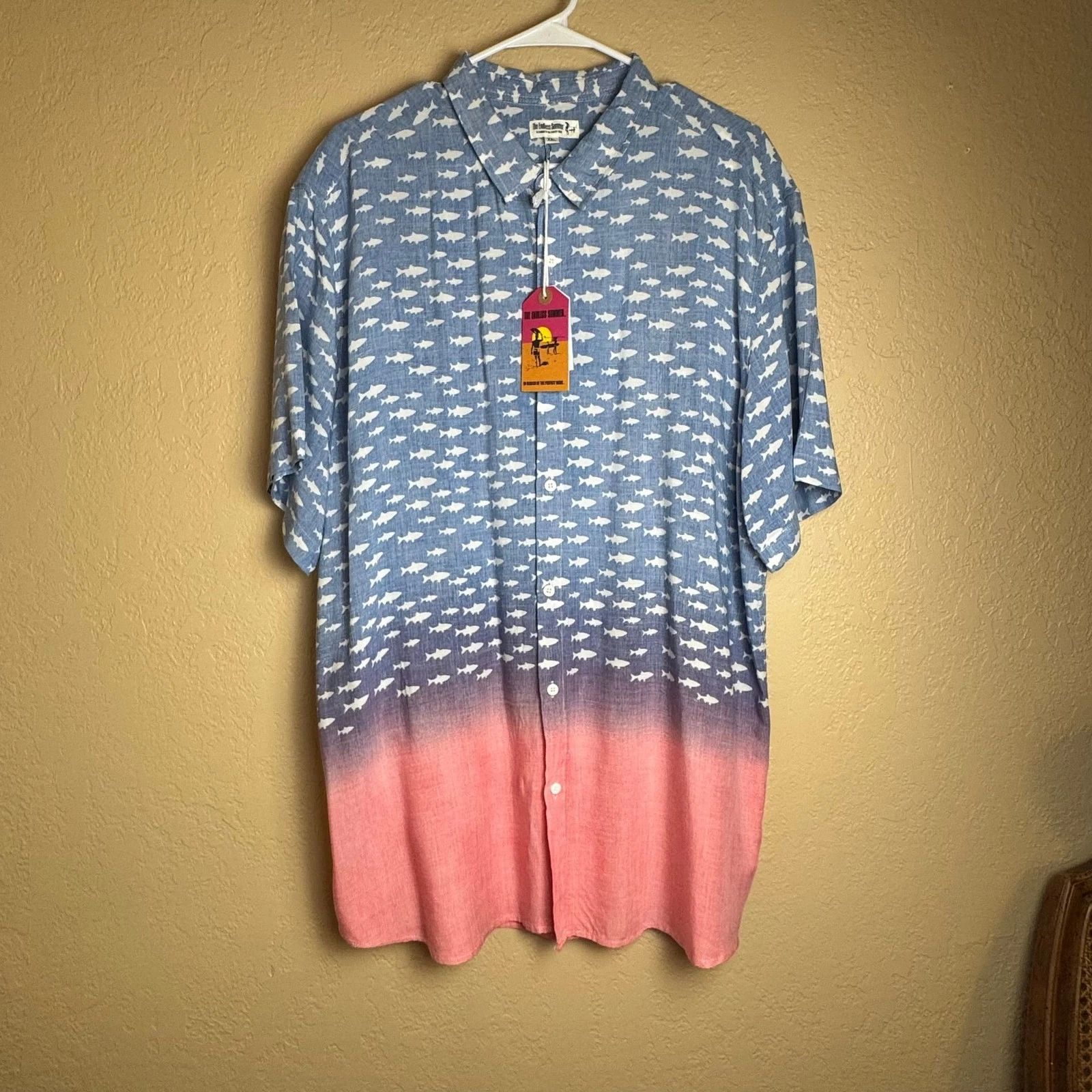 The Endless Summer Rayon Beach Shirt Mens Size L L/S Shark Print Casual Colorful