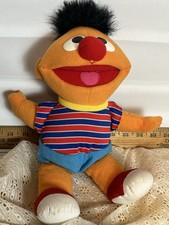 Vintage Tyco TICKLE ME ERNIE Laughing Shaking Doll 12 Plush 1996 Sesame Street