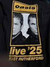 OASIS MetLife Stadium Event T-Shirt 9/01/25 Size XL East Rutherford/NYC