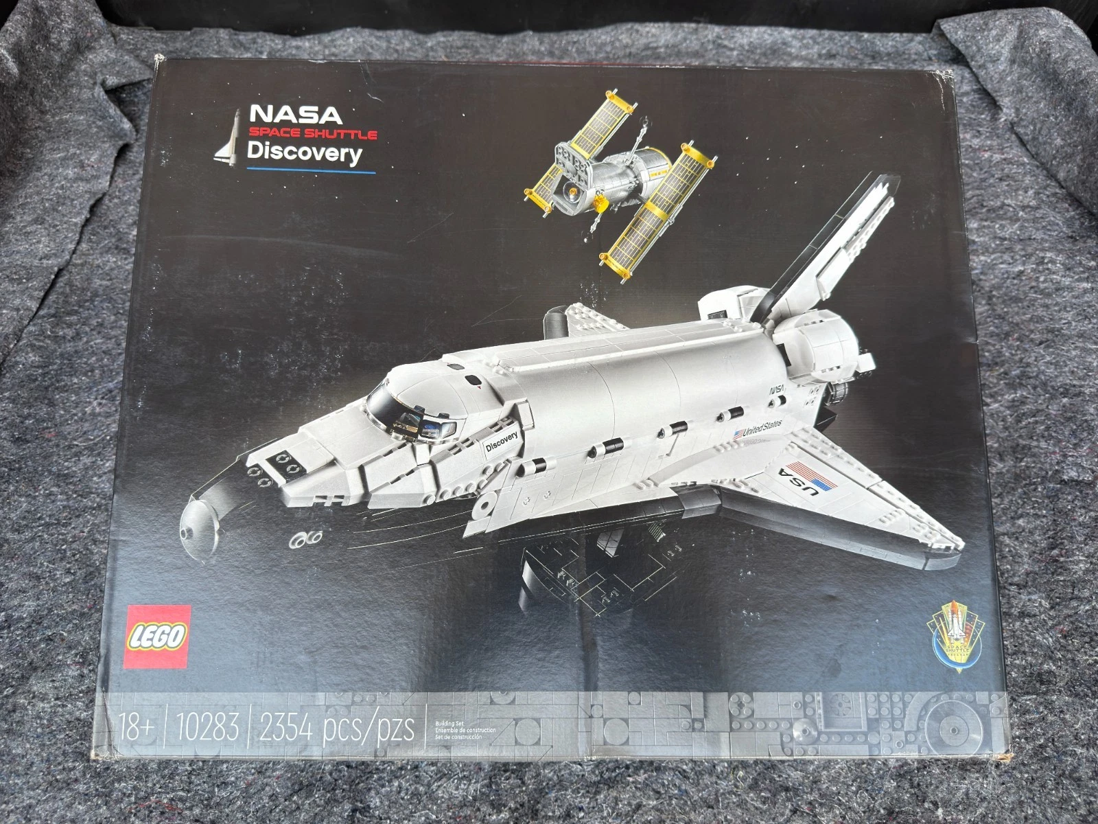 LEGO Icons: NASA Space Shuttle Discovery 10283...