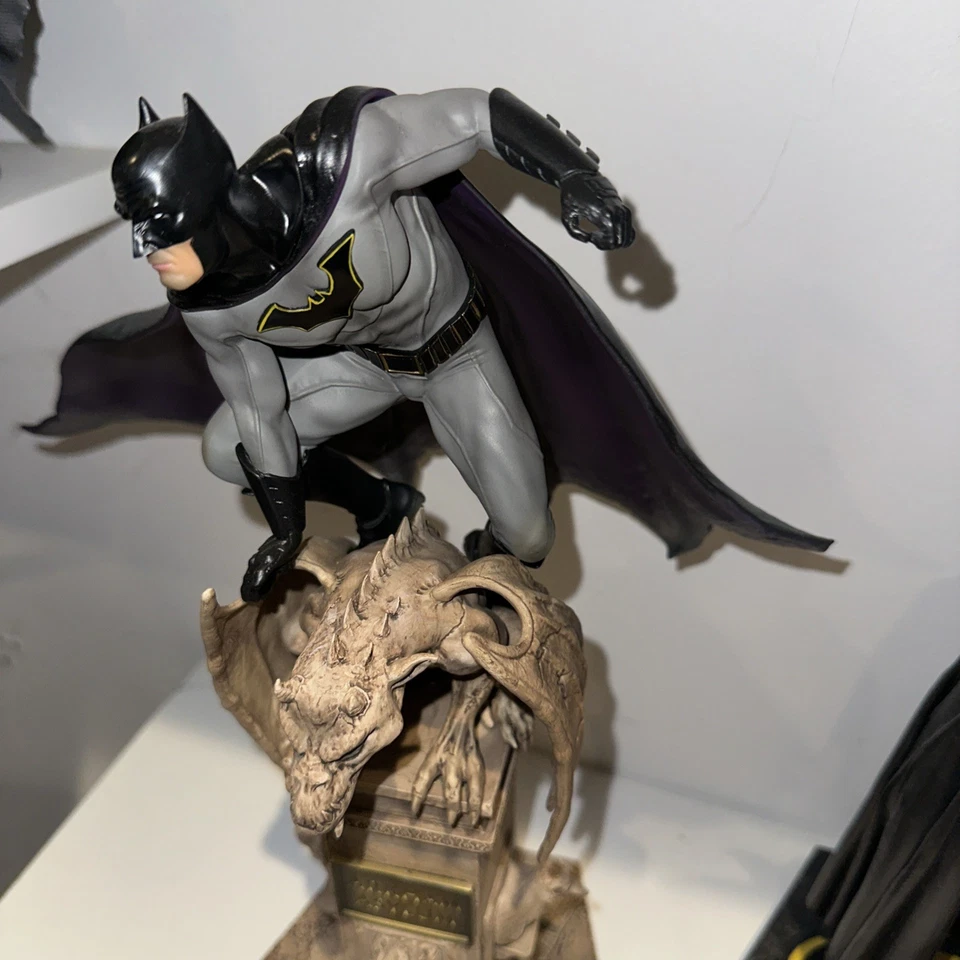 Estatua Batman Arkham Asylum Iron Studios 1/10 ¡¡¡Viene con caja!!! Gran forma!!!!! Foto 3 de 4