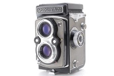   N MINT    YASHICA Auto TLR 6x6 Film Camera Yashinon 80mm f/3.5