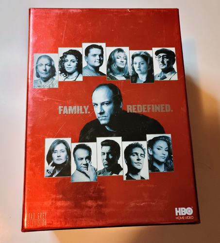 The Sopranos: The Complete Second Season (5 VHS Collection). Brand New. Sealed. - Picture 2 of 4