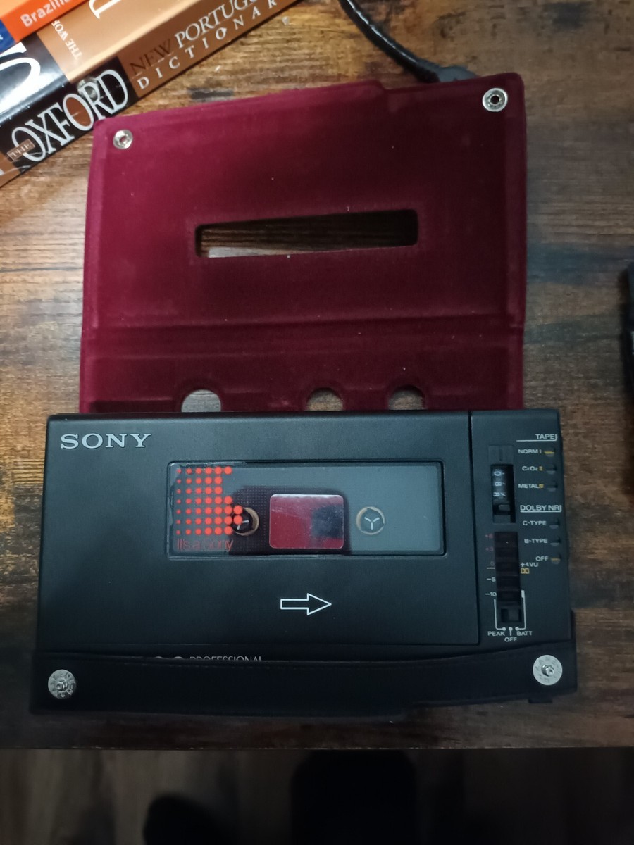 SONY WM-D6C カセットプレーヤー SONY Walkman WM-D6C Professional Cassette Player RARE - Near