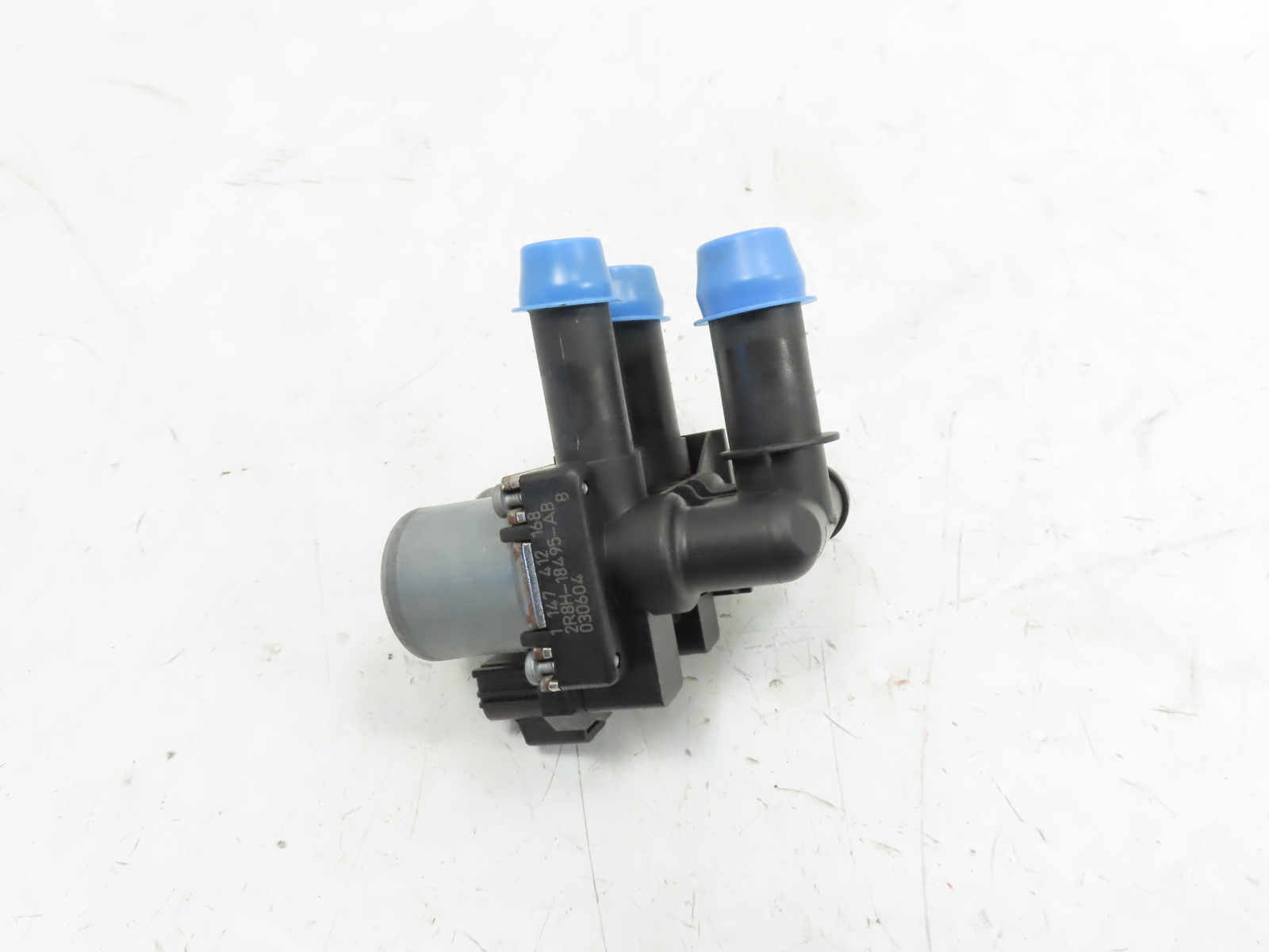 2004 Lamborghini Gallardo Heater Control Valve, Water Coolant Audi R8 400820036A