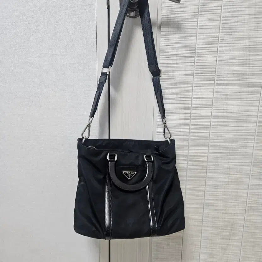 Prada Black Tote & Shoulder Bag with Detachable Strap thumbnail 5
