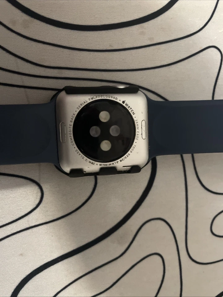 Apple Watch Series 1,  38mm Silver - Image 3 of 3