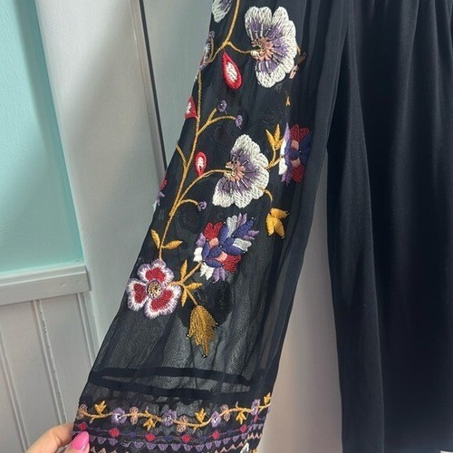 Anthropologie Akemi + Kin Louise Blouse Peasant Embroidered Black Large Boho - Picture 5 of 14