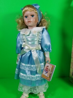 Porcelain Doll vintage.  2003 indulgence collection  DENISE. 1 of 5000