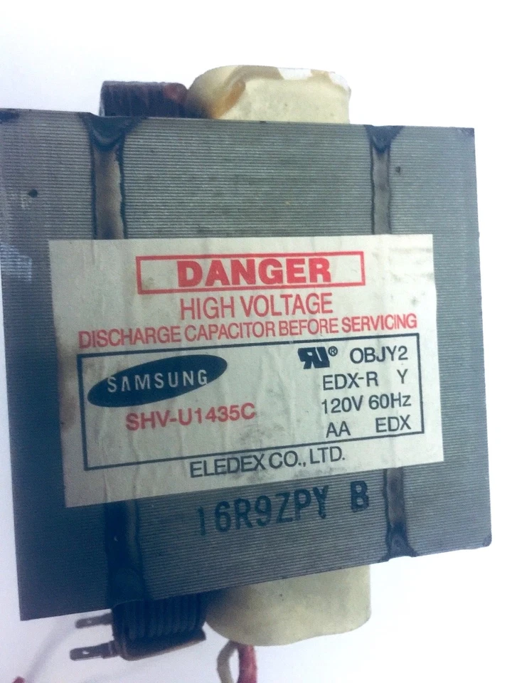 Hotpoint микроволновая печь модель RVM 1535dM2WW высокого напряжения трансформатор P/N 16R9ZPY - Изображение 3 из 4